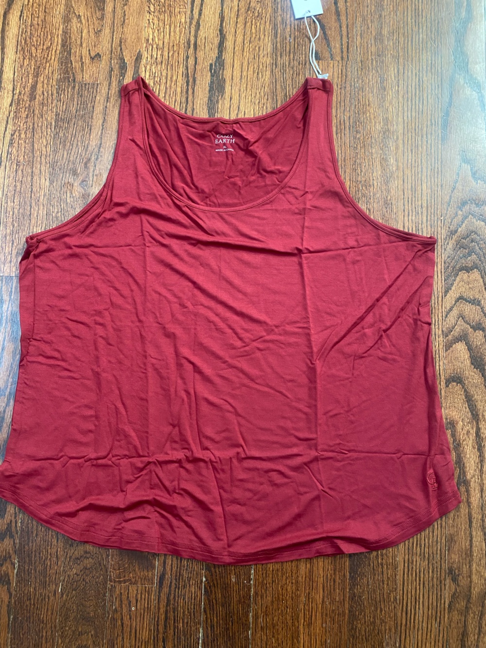 Cozy Earth Women’s Scoop Neck Tank Top - Burgundy - Picture 3 of 12